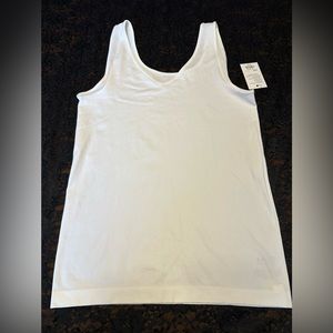 L/XL Apt 9 Essential Tank Top